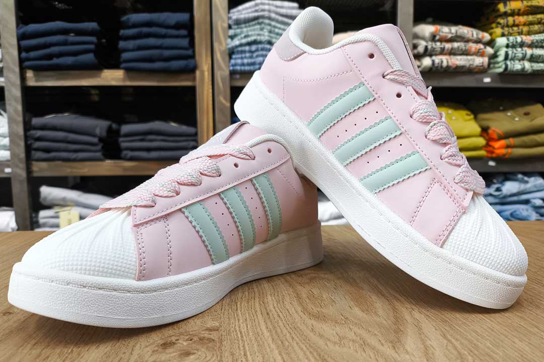 کفش ونس طرح آدیداس زنانه رنگ صورتی روشن برند KShoes کد ۵۳۵